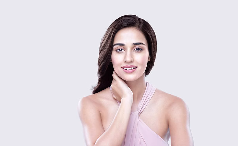 HD-wallpaper-actresses-disha-patani-actress-black-hair-bollywood-brown-eyes-girl-indian-smile