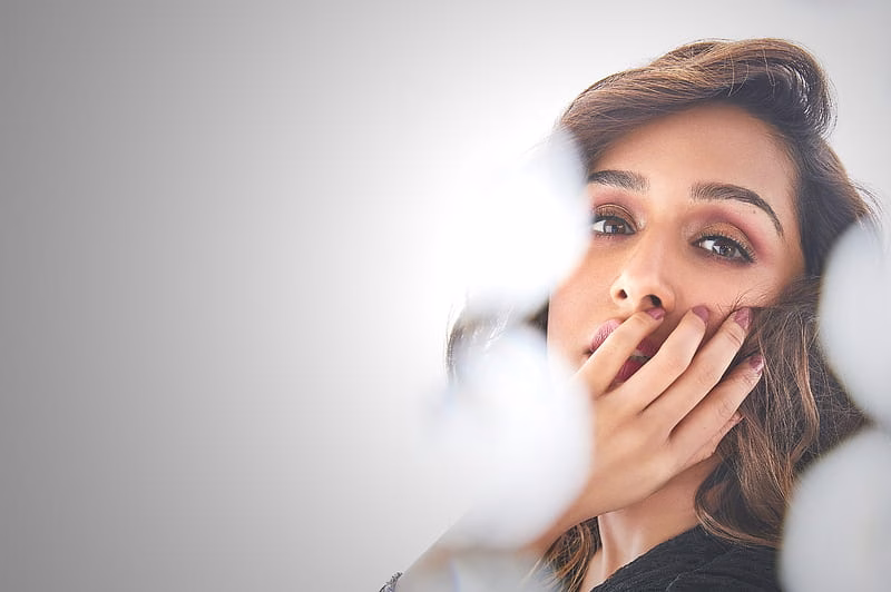 HD-wallpaper-actresses-shraddha-kapoor-actress-brown-eyes-brunette-face-indian