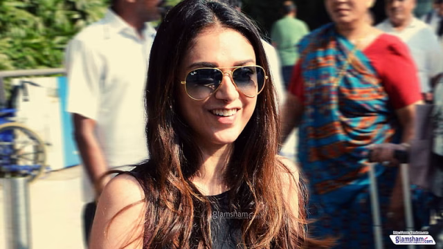 HD-wallpaper-aditi-rao-hydari-60-aditi-rao-hydari-celebrity-people