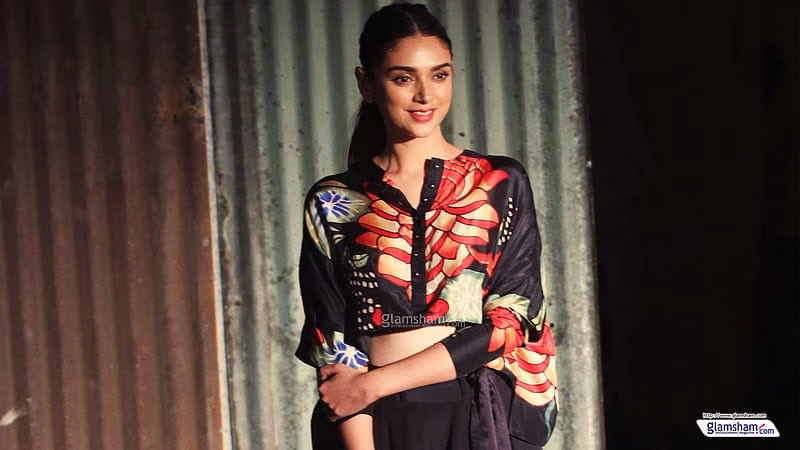 HD-wallpaper-aditi-rao-hydari-84-aditi-rao-hydari-celebrity-people