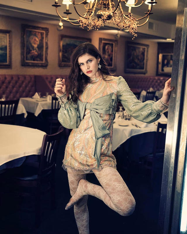 HD-wallpaper-alexandra-daddario-2020