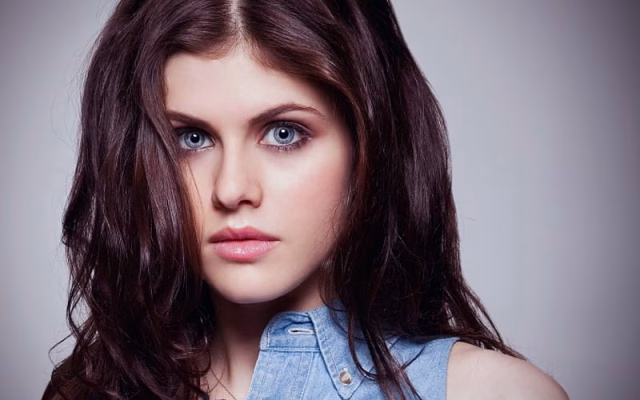 HD-wallpaper-alexandra-daddario-alexandra-daddario-femle-eye
