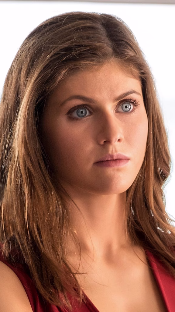 Alexandra Daddario