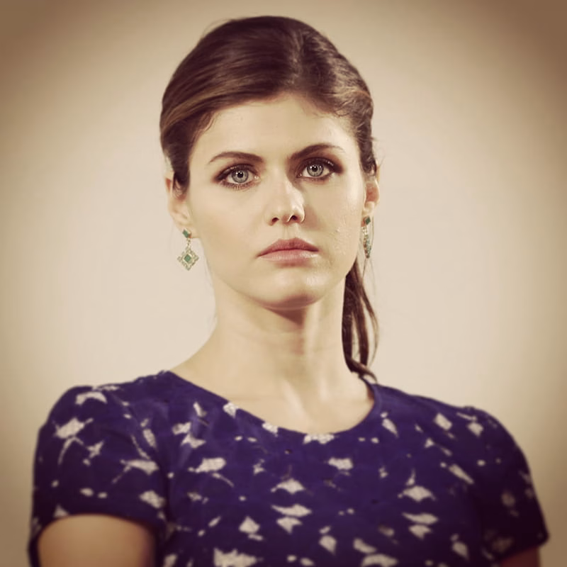 HD-wallpaper-alexandra-daddario-blonde-blue-eyes-face-portrait-actress-girls