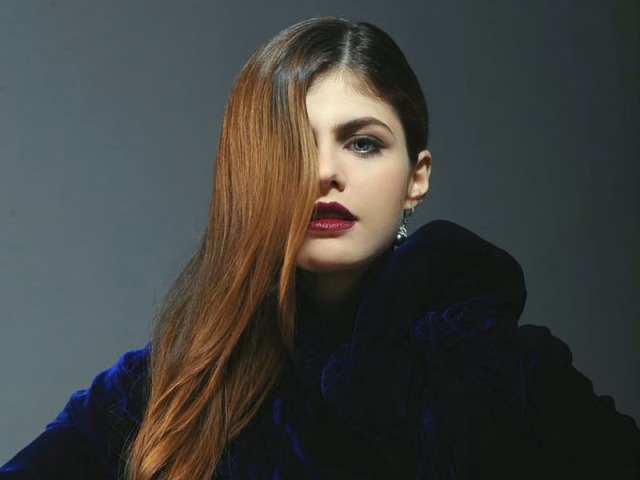 HD-wallpaper-alexandra-daddario-hair-alexandra-daddario-model-actress-beautiful