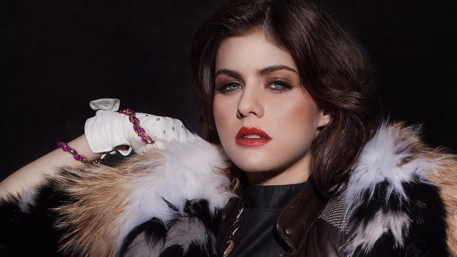 HD-wallpaper-alexandra-daddario-is-wearing-black-top-and-brown-coat-with-ash-lens-celebrities