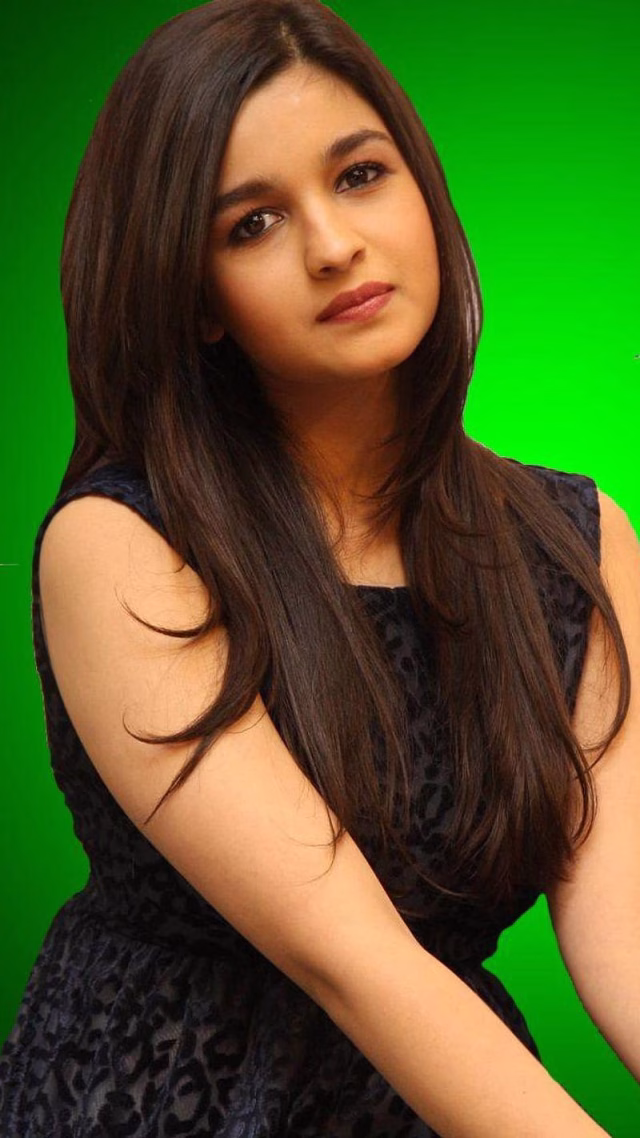 HD-wallpaper-alia-bhatt-innocent-bollywood-indian-actress-beautiful-cute-alia-bhatt