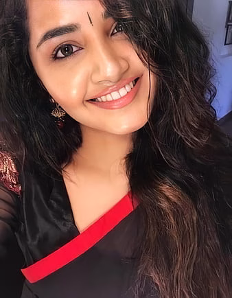 HD-wallpaper-anupama-parameswaran-actress-anupama-anupamaparameswaran-malayalam-telugu-thumbnail-3