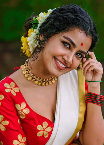HD-wallpaper-anupama-parameswaran-telugu-movie-telugu-actress-actress-bollywood-movie-malayalam-movie-anupama-parameshwaran-bollywood-malayalam-actress-anupamaparameswaran-malayali-thumbnail