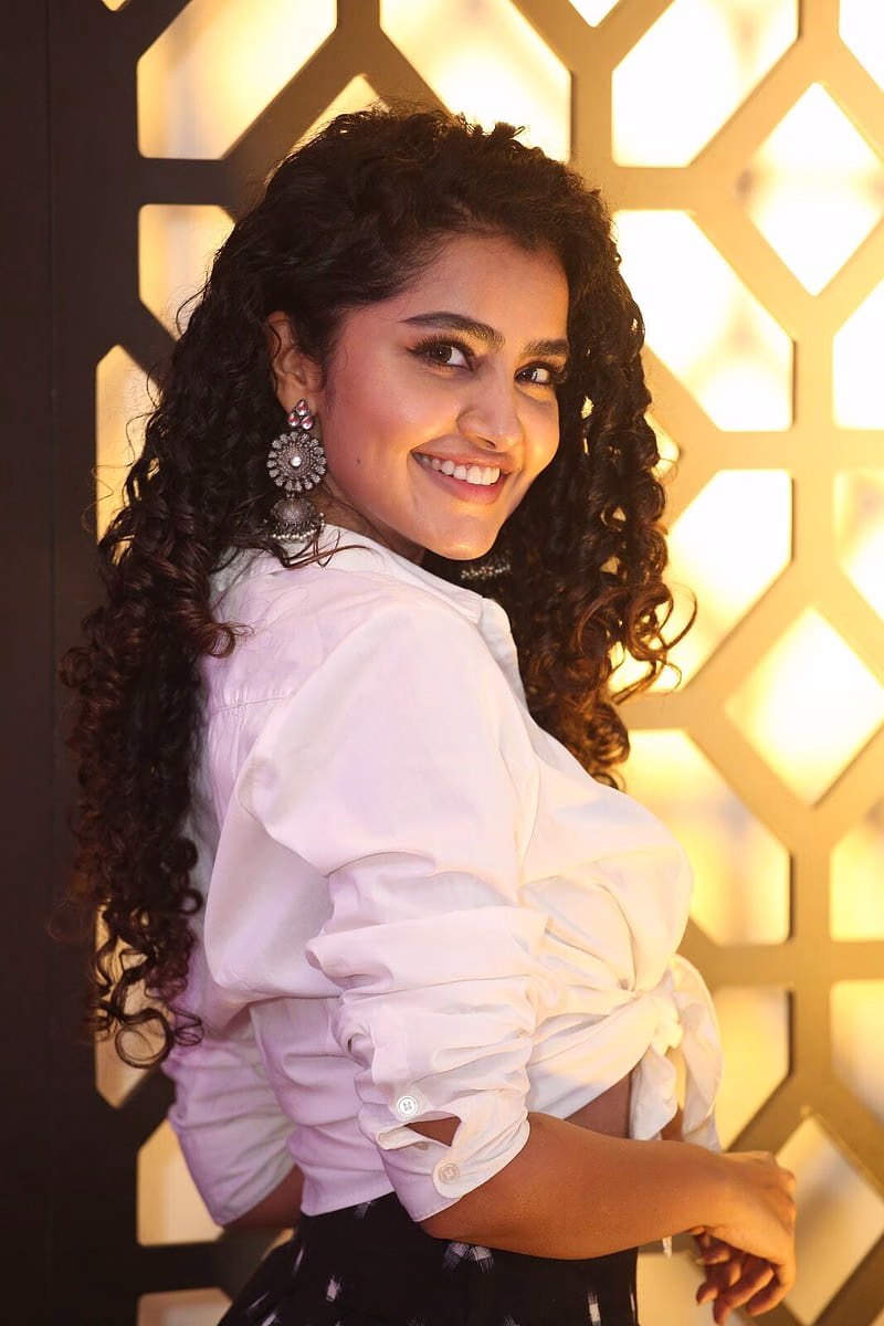 HD-wallpaper-anupama-parameswaran-telugu-movie-telugu-actress-actress-malayali-anupama-parameshwaran-malayalam-actress-anupamaparameswaran