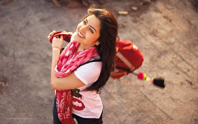 HD-wallpaper-anushka-sharma-5-anushka-sharma-indian-celebrities-desi-girls