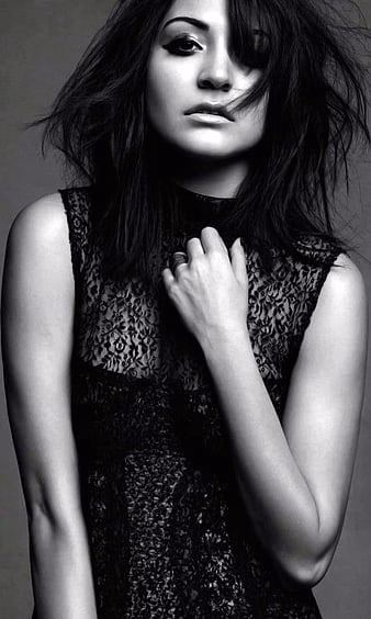 HD-wallpaper-anushka-sharma-actress-anushka-beautiful-cool-cute-nice-sharma-thumbnail