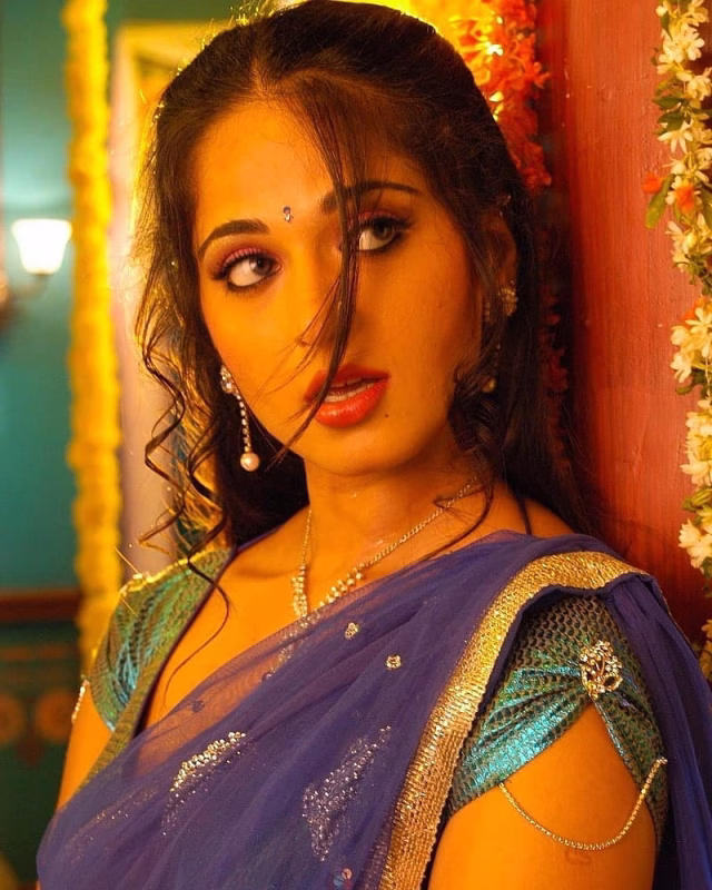 HD-wallpaper-anushka-shetty-anushka-simbhu