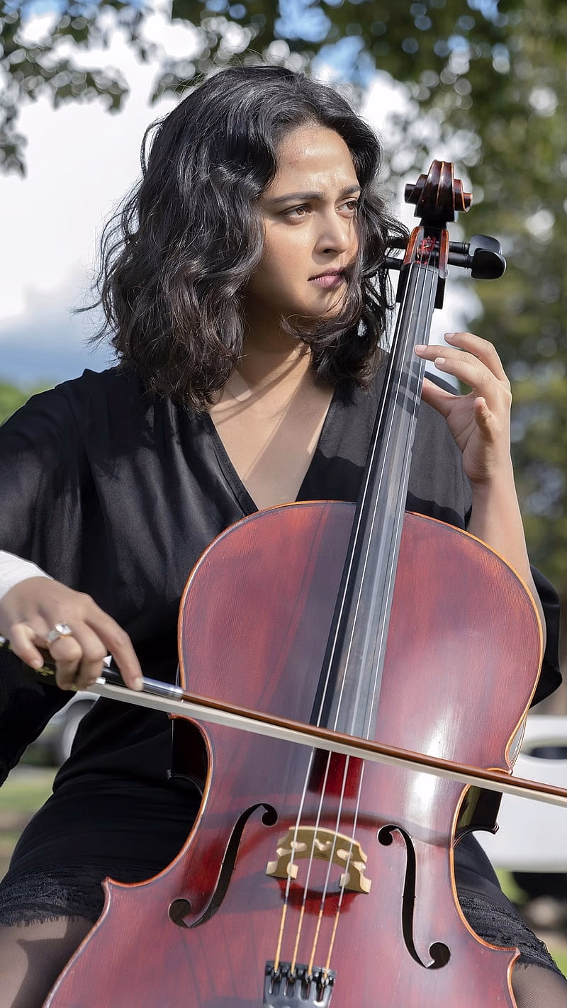HD-wallpaper-anushka-shetty-nisabdam-telugu-movie