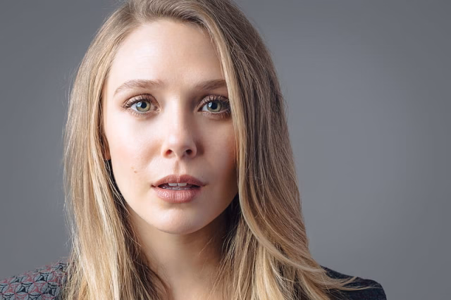HD-wallpaper-blonde-celebrity-actress-elizabeth-olsen-1