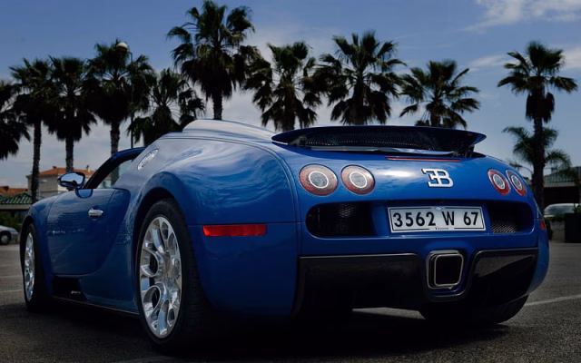 HD-wallpaper-blue-bugatti-cars-buggati-blue-car