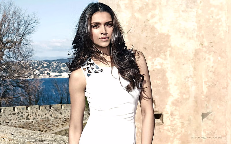 HD-wallpaper-deepika-padukone-7-deepika-padukone-indian-celebrities-desi-girls-girls