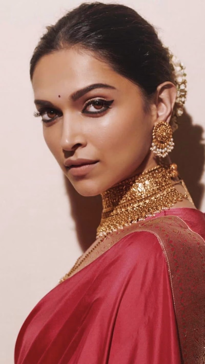 HD-wallpaper-deepika-padukone-actress-beauty-bollywood-model-people-portrait-pretty-woman