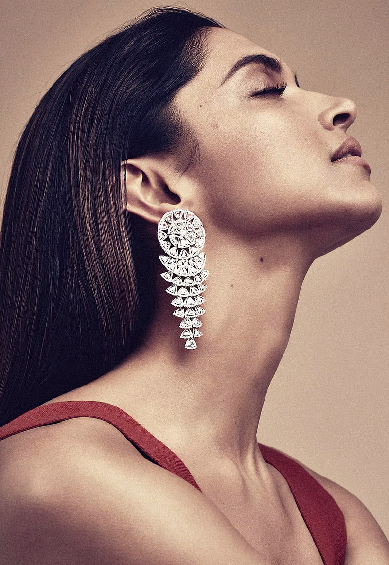 HD-wallpaper-deepika-padukone-actress-bollywood-actress-deepikapadukone