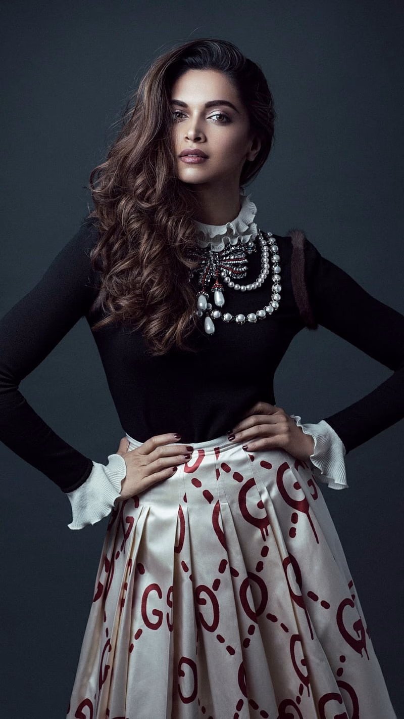 HD-wallpaper-deepika-padukone-beautiful-black-bollywood-deepika-padukone