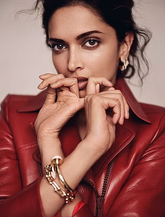 HD-wallpaper-deepika-padukone-bollywood-deepika-padukone-thumbnail-3