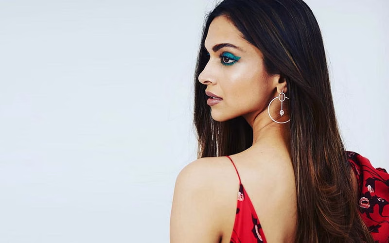 HD-wallpaper-deepika-padukone-bollywood-indian-actress-beauty-brunette