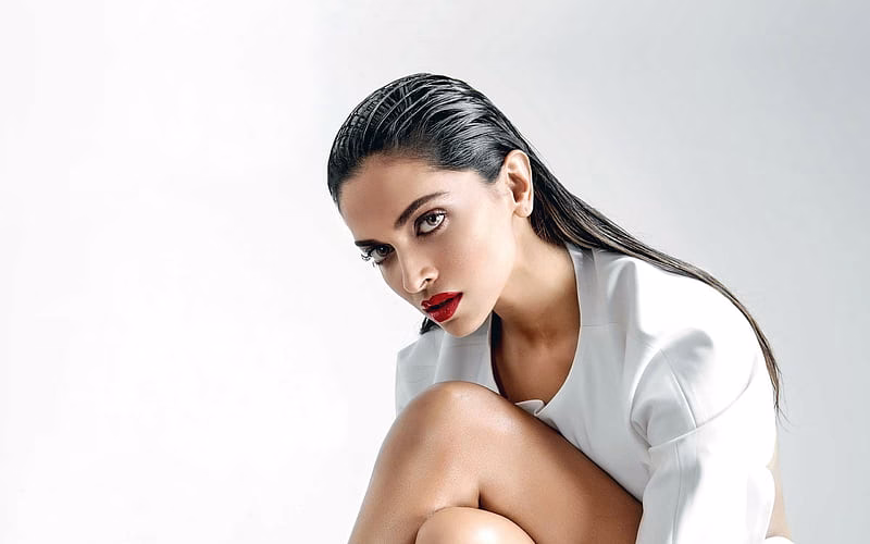 HD-wallpaper-deepika-padukone-fashion-magazine