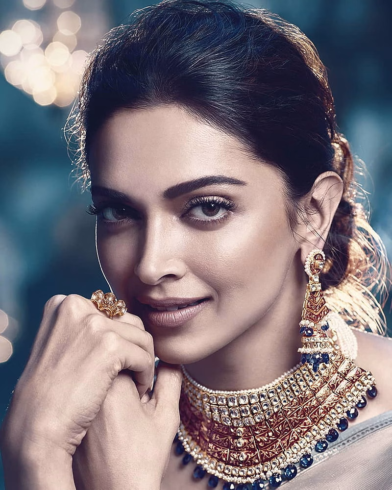HD-wallpaper-deepika-padukone-gorgeous-beautifull-bollywood-actress-cute