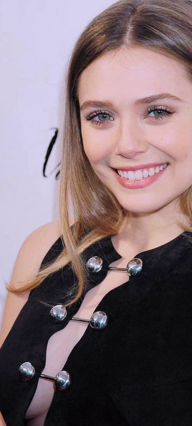 HD-wallpaper-elizabeth-olsen-26