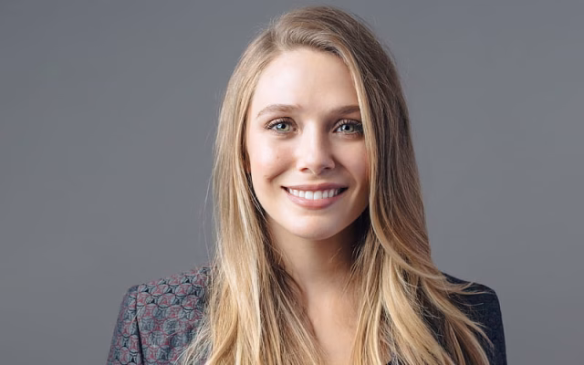 HD-wallpaper-elizabeth-olsen-smile-face-portrait-american-actress-hoot-hollywood-stars