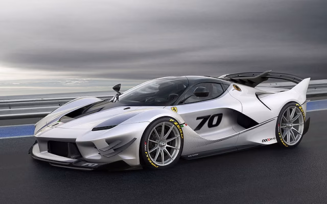 HD-wallpaper-ferrari-fxx-k-evo-2018-italian-supercar-racing-car-racing-track-aerodynamics-ferrari