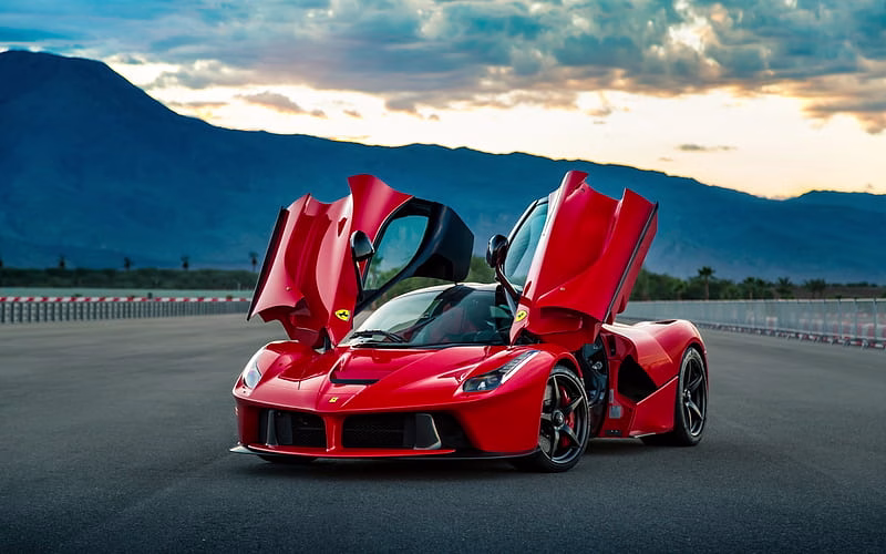HD-wallpaper-ferrari-laferrari-2017-supercar-sports-coupe-racing-car-scuderia-ferrari-red-laferrari-italia