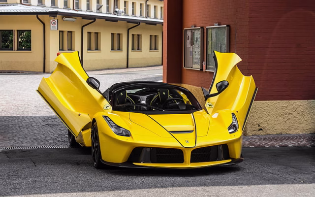 HD-wallpaper-ferrari-laferrari-aperta-hypercars-2017-cars-supercars-yellow-laferrari-ferrari