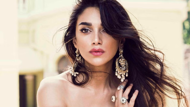 HD-wallpaper-girl-model-aditi-rao-hydari-is-wearing-long-earrings-girls