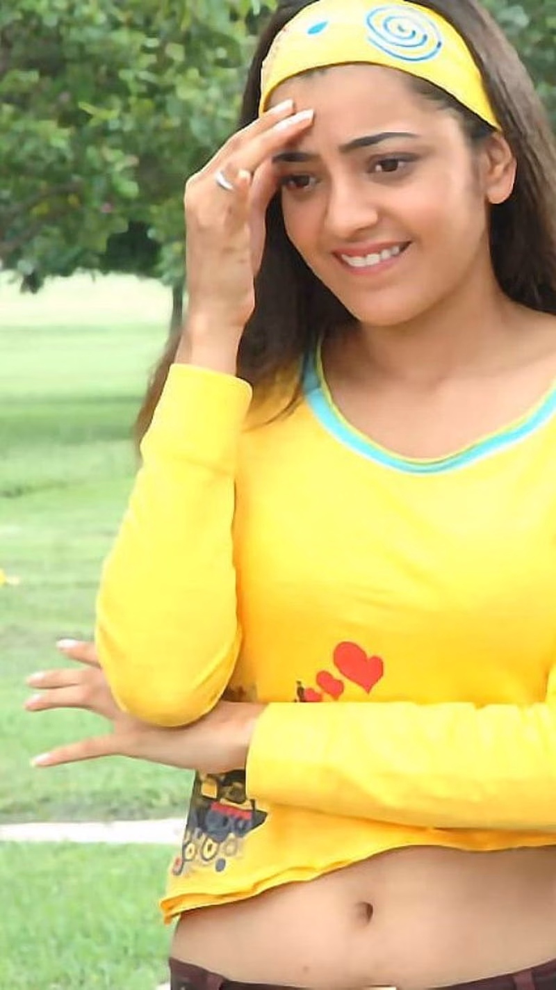 HD-wallpaper-kajal-agarwal-navel-show-multilingual-actress