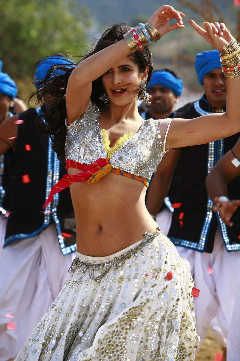 HD-wallpaper-katrina-kaif-hindi-movie-tees-maar-khan