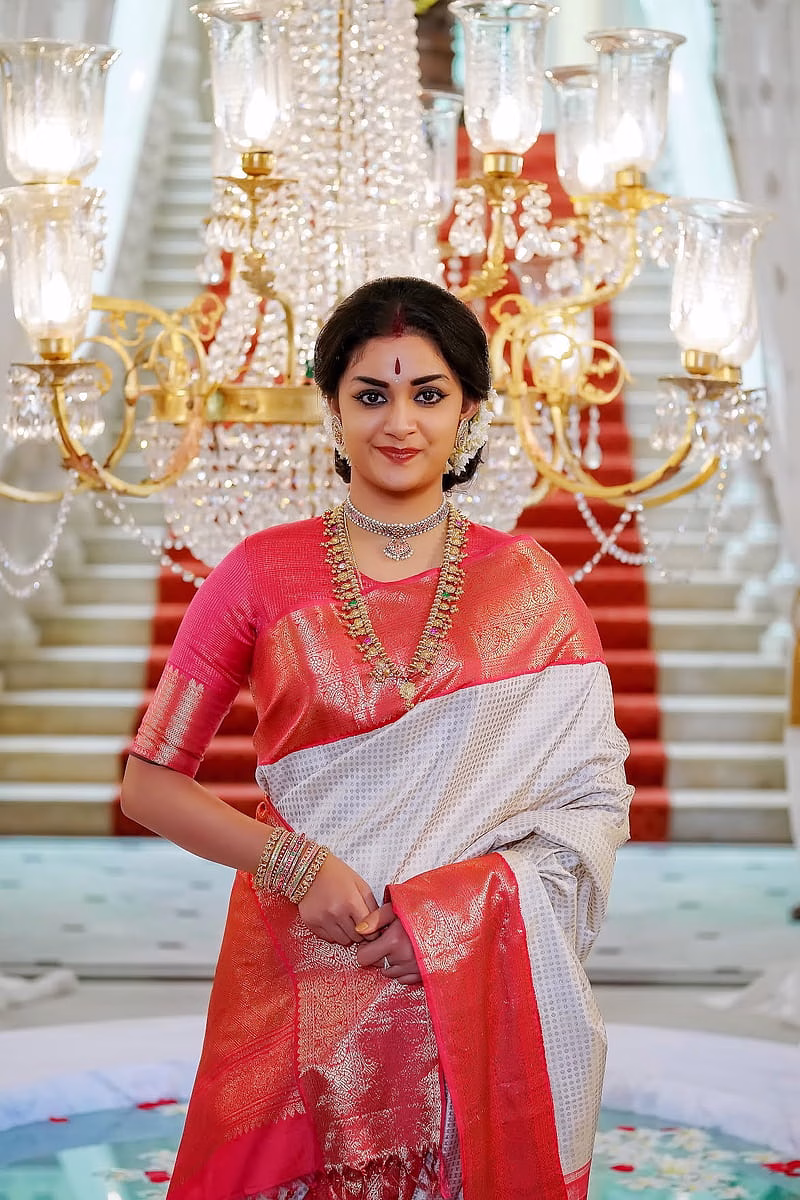 HD-wallpaper-keerthy-suresh-keerthy-suresh-nag-ashwin-tollywood-mahanati
