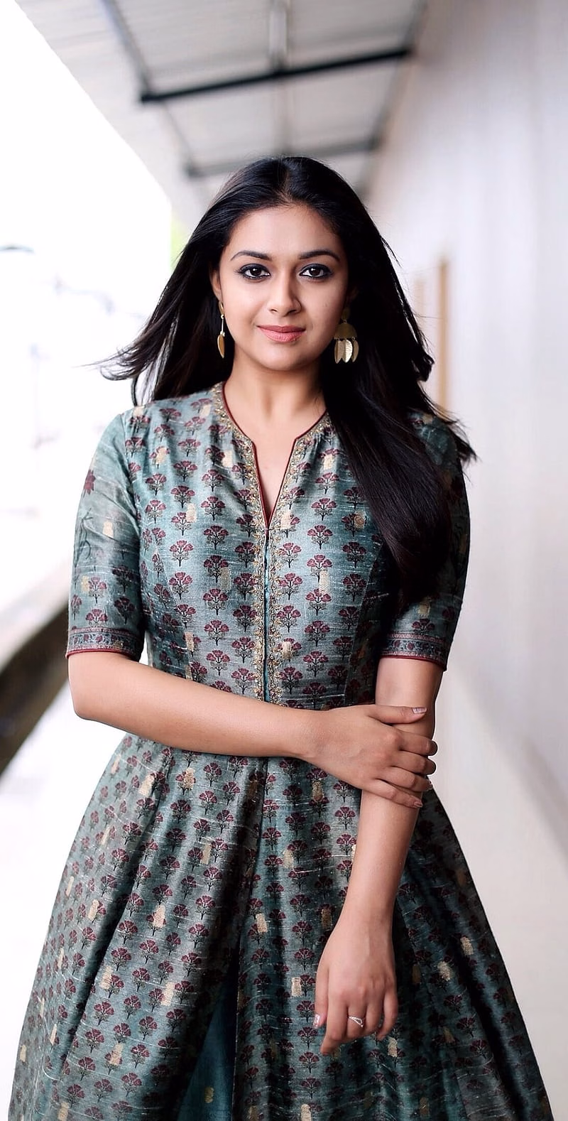 HD-wallpaper-keerthy-suresh-keerthy-suresh-tollywood-9