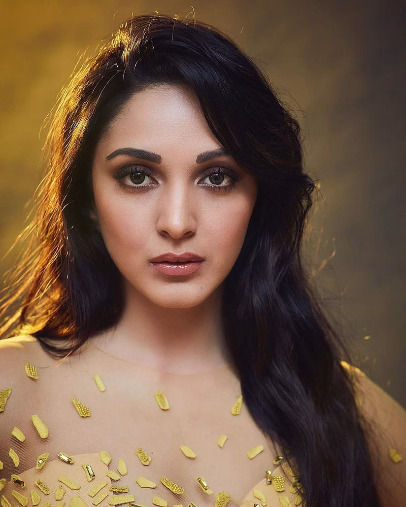 HD-wallpaper-kiara-advani-actress-beautiful-bollywood-indian-beauty-12