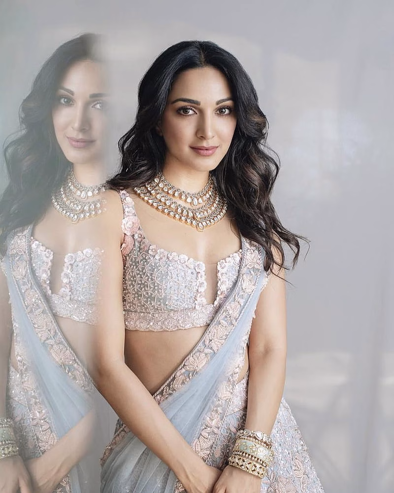 HD-wallpaper-kiara-advani-actress-beautiful-bollywood-indian-beauty-5