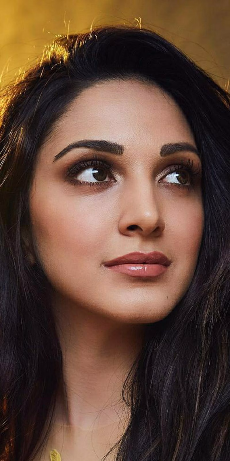 HD-wallpaper-kiara-advani-bollywood-kiara-advani-4