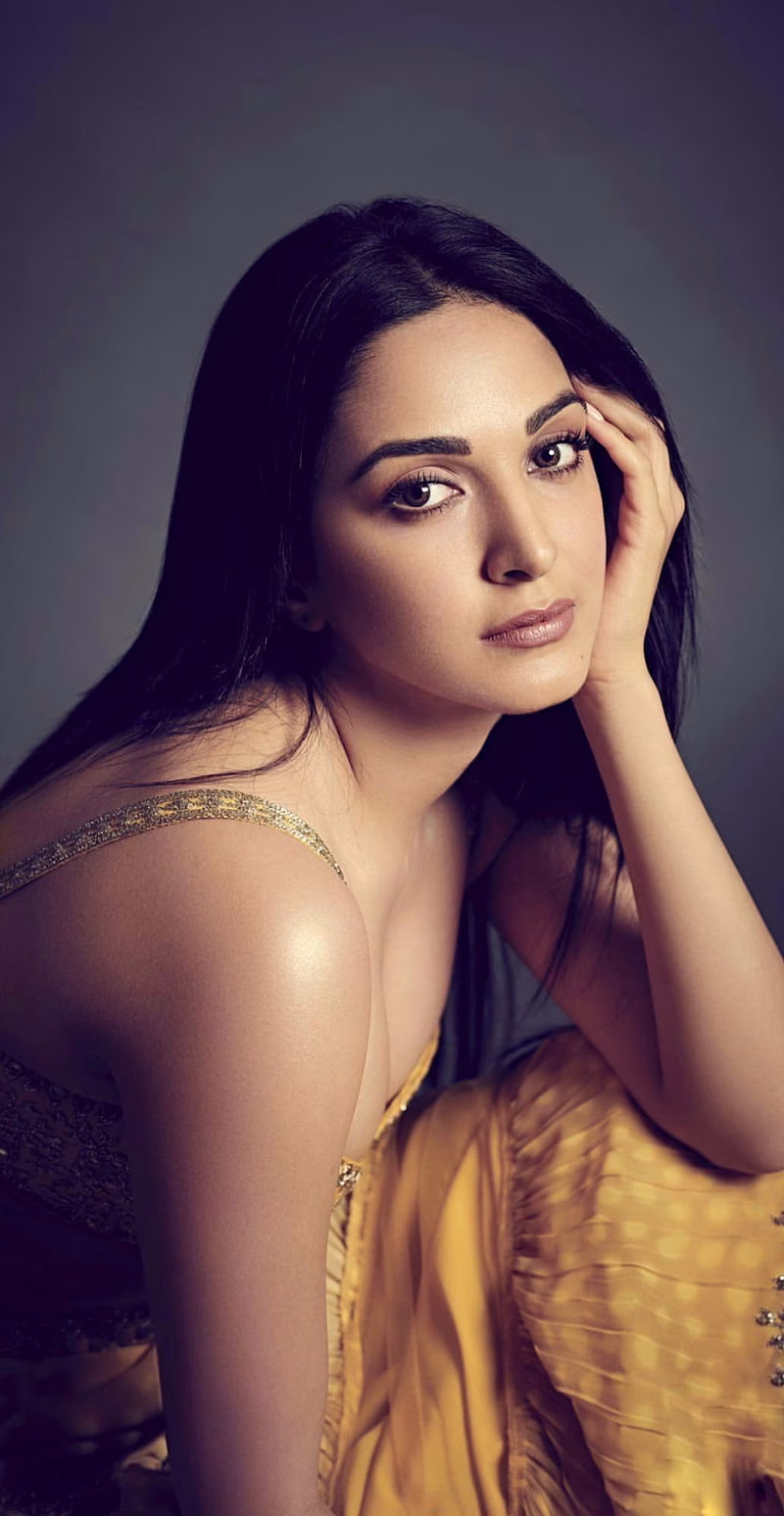 HD-wallpaper-kiara-advani-bollywood-kiara-advani-8