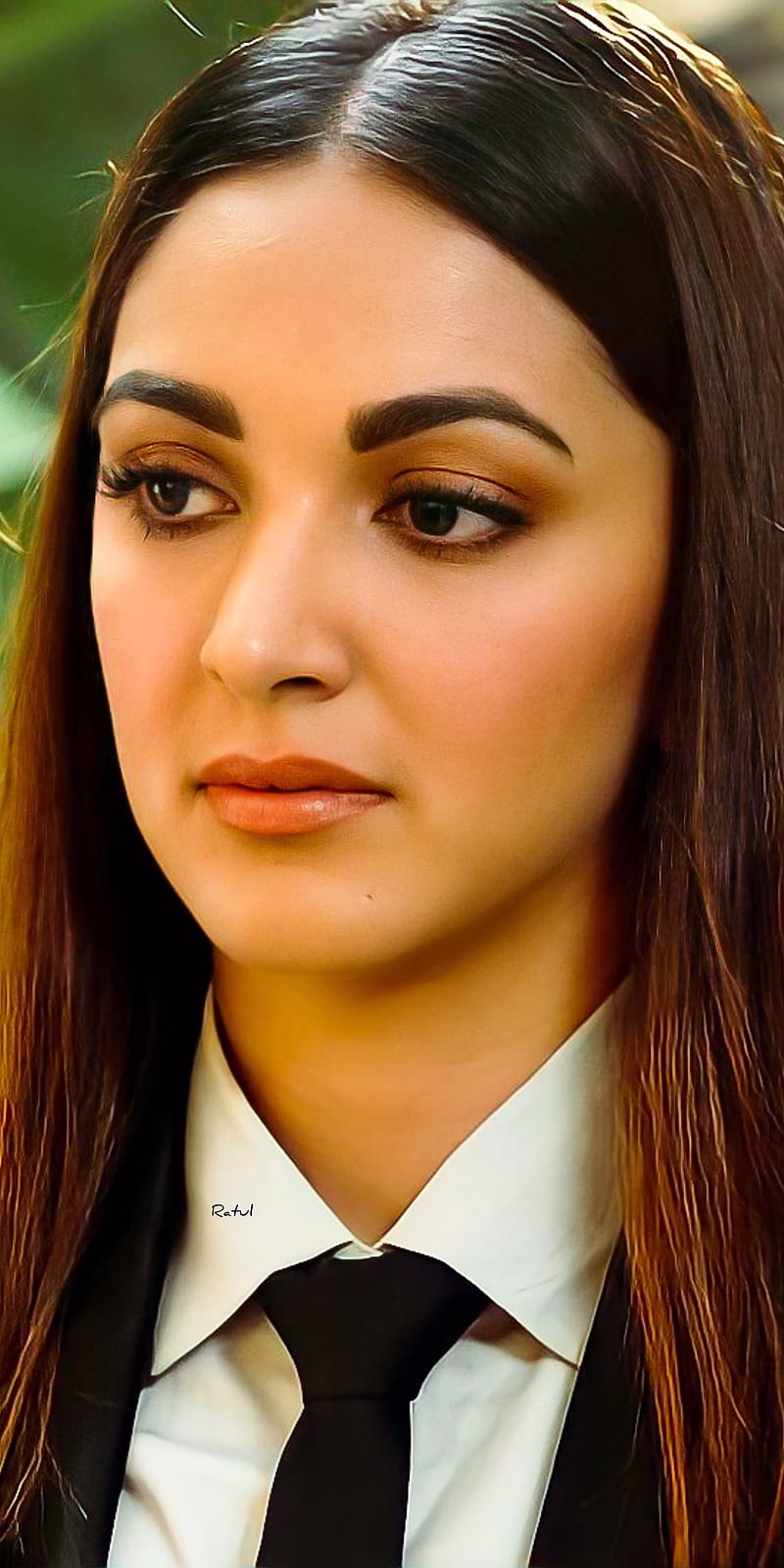 HD-wallpaper-kiara-advani-lip-1