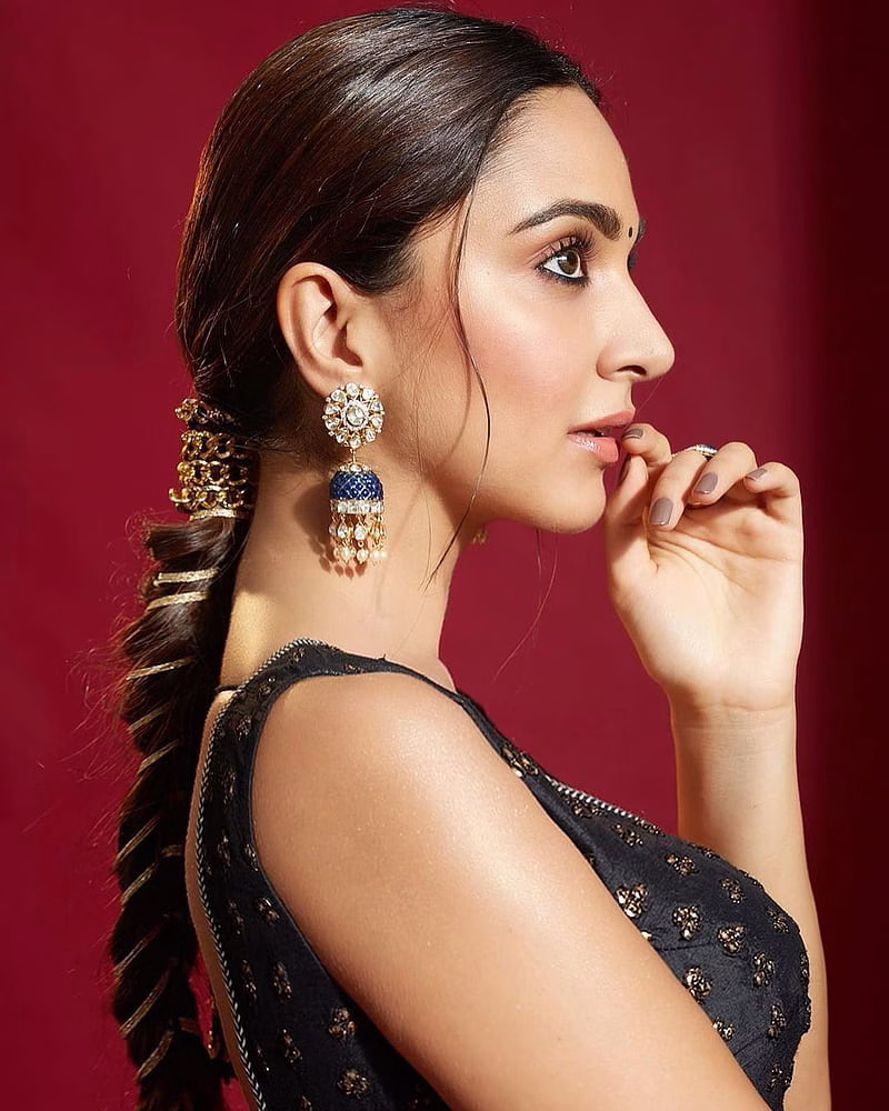 HD-wallpaper-kiara-advani-nose-lip-4