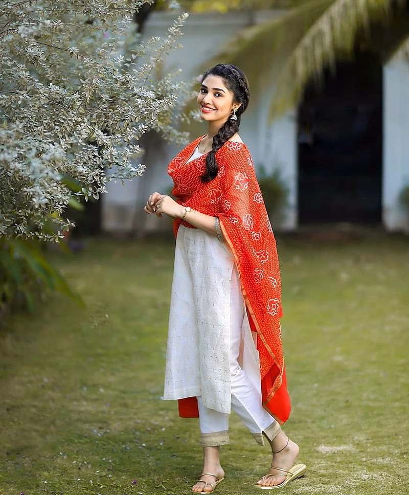 HD-wallpaper-krithi-shetty-actress-crush-cutest-krithi-shetty-love-south-actress-trending-crush