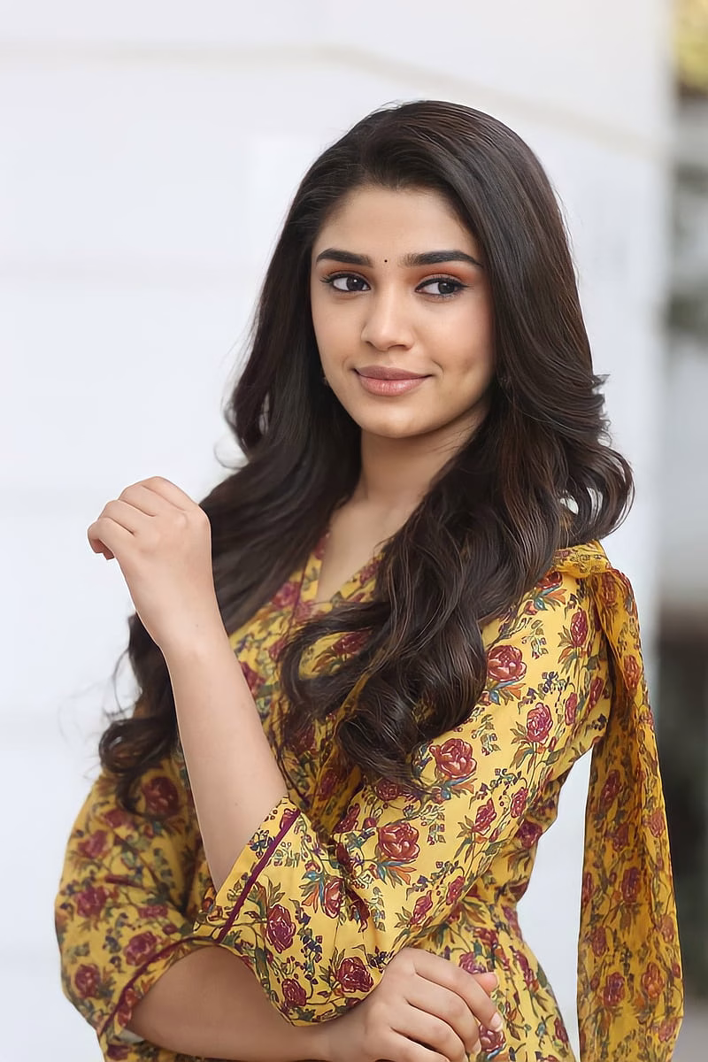 HD-wallpaper-kriti-shetty-actress-krithi-krithi-shetty-krithishetty-kritishetty-telugu-actress-telugu-movie-uppena-3