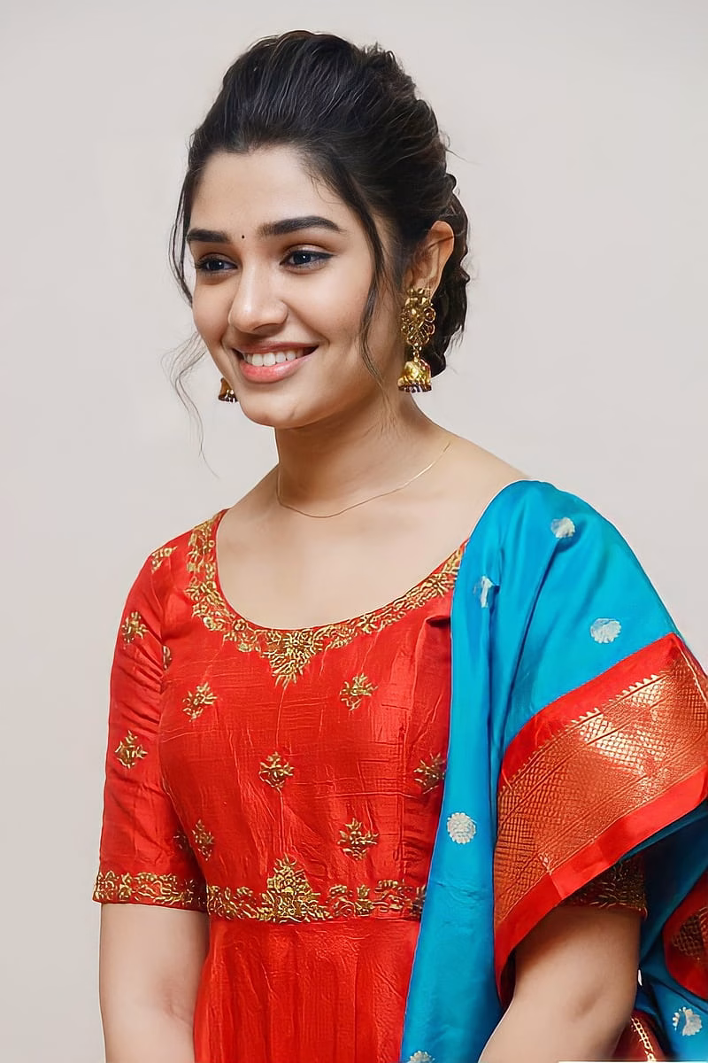HD-wallpaper-kritishetty-actress-krithi-krithi-shetty-krithishetty-kriti-kriti-shetty-telugu-actress-telugu-movie-uppena-22