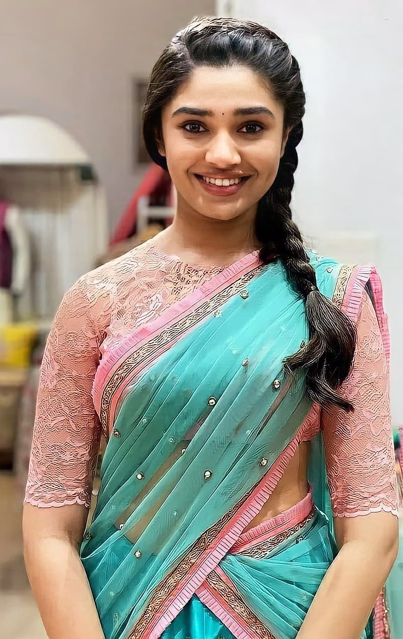 HD-wallpaper-kritishetty-actress-krithi-krithi-shetty-krithishetty-kriti-kriti-shetty-telugu-actress-telugu-movie-uppena-29