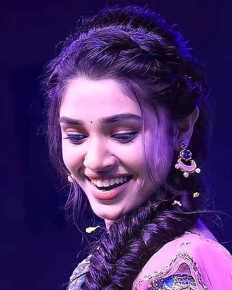 HD-wallpaper-kritishetty-actress-krithi-krithi-shetty-krithishetty-kriti-kriti-shetty-telugu-actress-telugu-movie-uppena-thumbnail-23