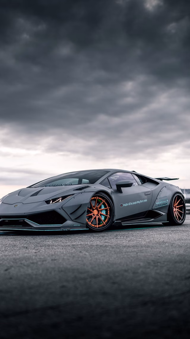HD-wallpaper-lamborghini-car-carbon-gold-huracan-new-sports-supercar